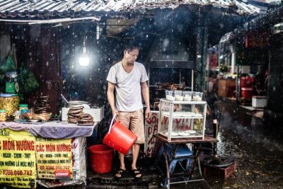 Hanoi Street Photography with a Pro – Phone & Camera - The Market Walk: Color, Faces, and Real Street Choices