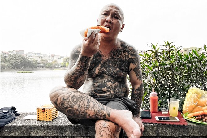 Hanoi Street Photography with a Pro – Phone & Camera - Price and Value: Why $35 Can Be a Good Deal