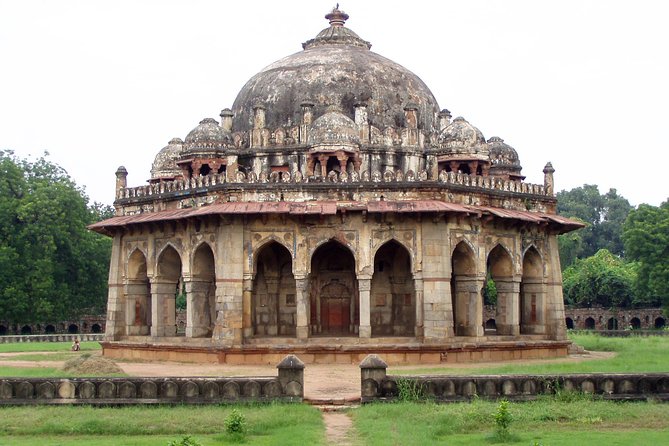 Heritage Delhi Photography Walk (2 Hours Guided Walking Tour with Rickshaw Ride) - Price and Logistics: What $18.62 Really Covers