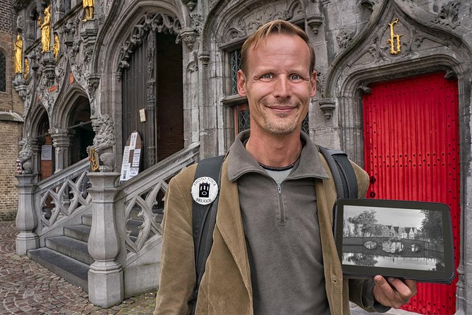 "Hidden Brugge" Photo Tour - 2hr open city tour & workshop - Why this photo tour clicks: Bruges, timed for the camera