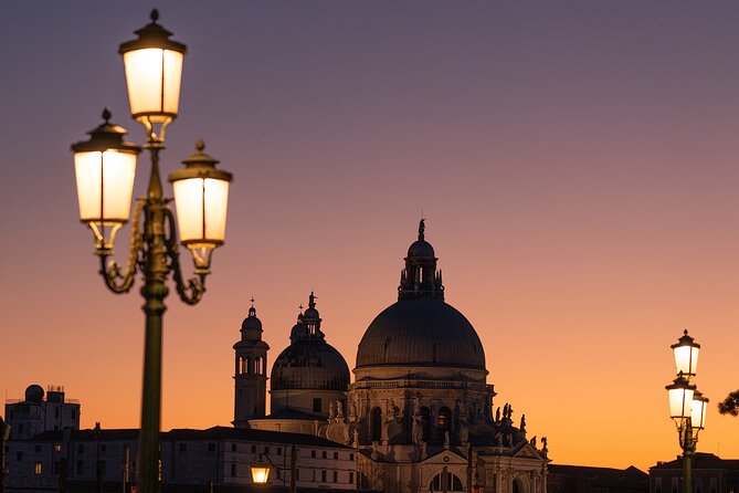 Hidden Venice Photo Tour with your phone! - Learning beats wandering: what the guide actually does for you