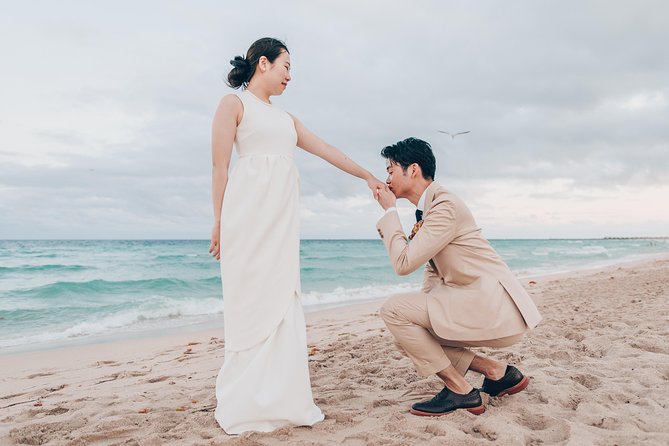 Hire Photographer, Professional Photo Shoot - Nassau - Value check: is $210.03 per person worth it?