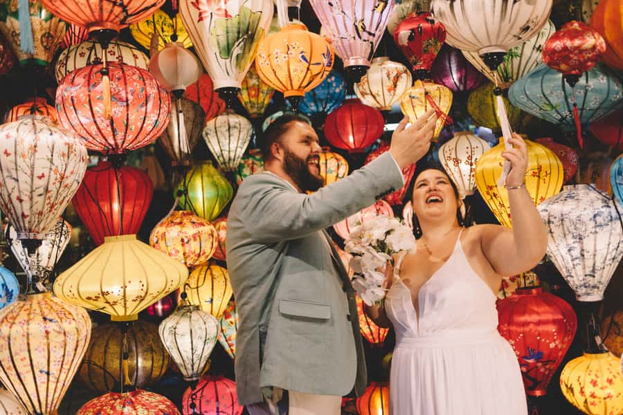 Hoi An Lantern : 45-Minute Short Private Photography Tour - Key Things You’ll Notice Right Away