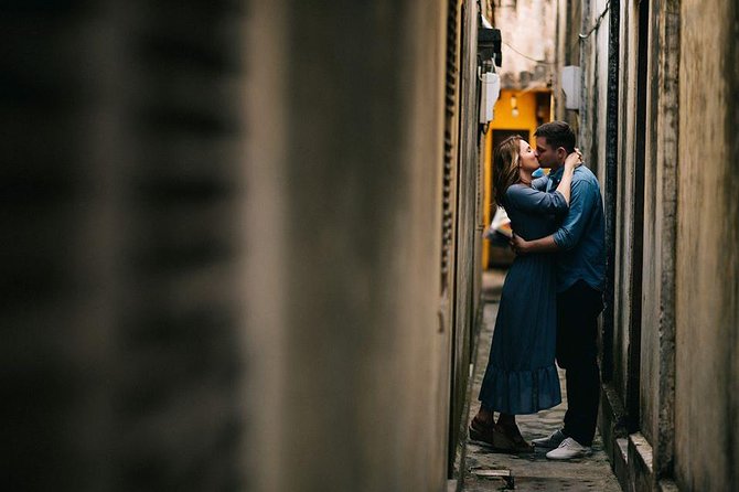 Hoi An tourist photography package - The 90-Minute Flow: How Your Shoot Usually Feels