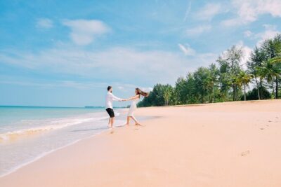 Holiday photoshoot in Khao Lak - What to wear: the soft-color dress tip that actually helps