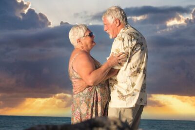 Island Beach Photoshoot - Pose help that actually makes you look like yourself