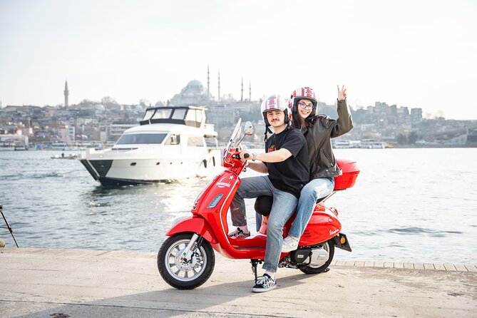 Istanbul Old Town Photoshoot - Stop 2: Hagia Sophia Grand Mosque outside views (15 minutes, free)