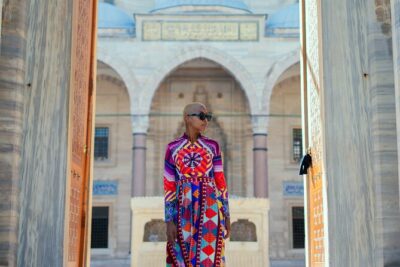 Istanbul Photoshoot at Top Spots - Meeting at Sultanahmet: the part that sets the tone