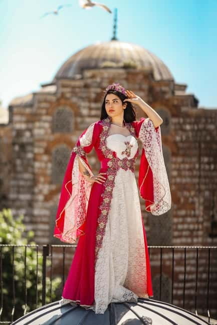 Istanbul: Professional Private Rooftop, Indoor Photoshoot - The dress part: included, styled, and surprisingly helpful