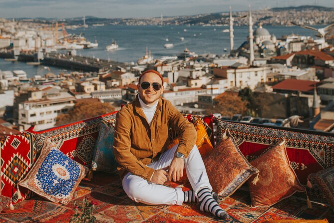 Istanbul Rooftop Photoshoot with Flying Dress - The second location: Turkish lights corner for a totally different mood