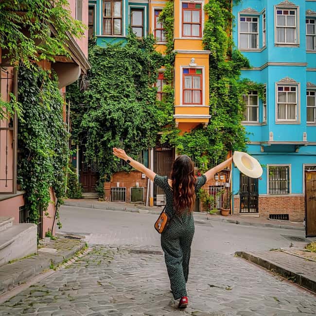 Istanbul: Tour and Photoshoot at Multiple Locations - Key things to know before you book
