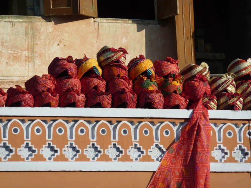 Jaipur: Instagram Tour of The Best Photography Spots - Amer Fort pols and courtyards: thick-door drama and clean compositions