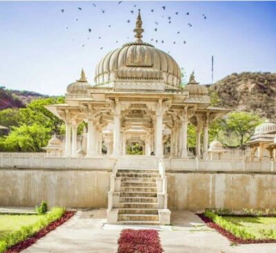 Jaipur: Instagram Tour of The Top Photography Spots - Patrika Gate to Jawahar Circle Park: start strong with color and carvings