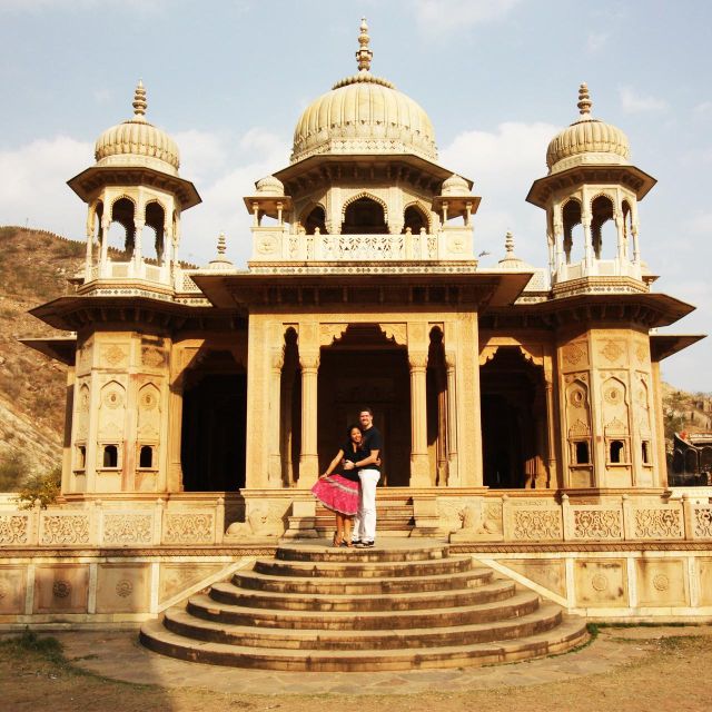 Jaipur: Private Instagram Tour of Top Photography Spots - Gaitor Ki Chhatriyan Near Amber: Fewer Crowds, Easier Shooting