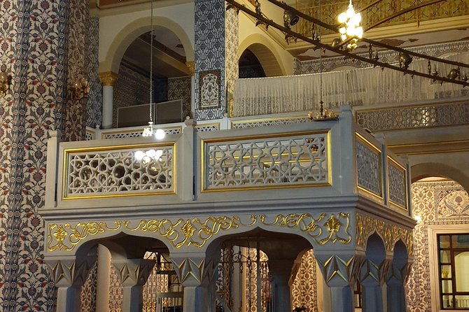 Johannesburg & Pretoria Photo Tour - Munro Drive in Houghton Estate: the high road to clean panoramas