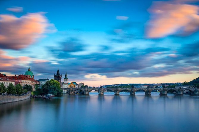 Johnny's Prague Photography Tour - Stop 3: Letná Park panoramas over Vltava and the bridge lines