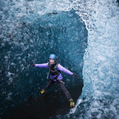 Jökulsárlón: Glacier Hike, Ice Cave, and Photoshoot Package - The super jeep start: getting you to Vatnajökull safely