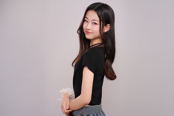 K-Style Photoshoot in Seoul | Hair and Makeup Optional - Same-Day Prints Plus High-Res Digital Files