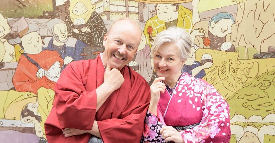 Kimono photoshoot-Includes 100 photo data - The 100 Photo Data: How to Get the Most Out of Your Images