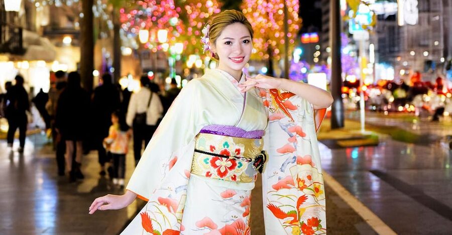 Kimono photoshoot-Includes 100 photo data - Price and Value: Is $96 a Good Deal?