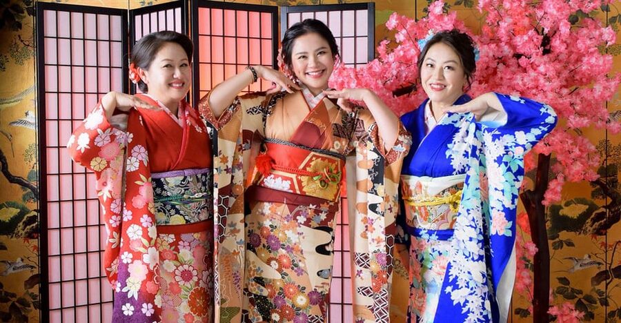 Kimono photoshoot-Includes 100 photo data - Should You Book This Kimono Photoshoot in Shinsaibashi?