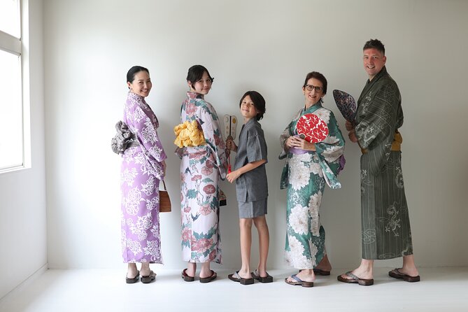 Kimono Rental Photoshoot Experience in Osaka - Kimono vs yukata: timing matters in Osaka