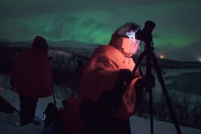 Kiruna: Northern Light Photo Tour with Equipment - How the 4-hour night hunt works from pickup to return