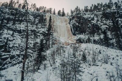 Korouoma Frozen Waterfall with Photography - The full 6-hour schedule from Rovaniemi: paced, but still a winter day