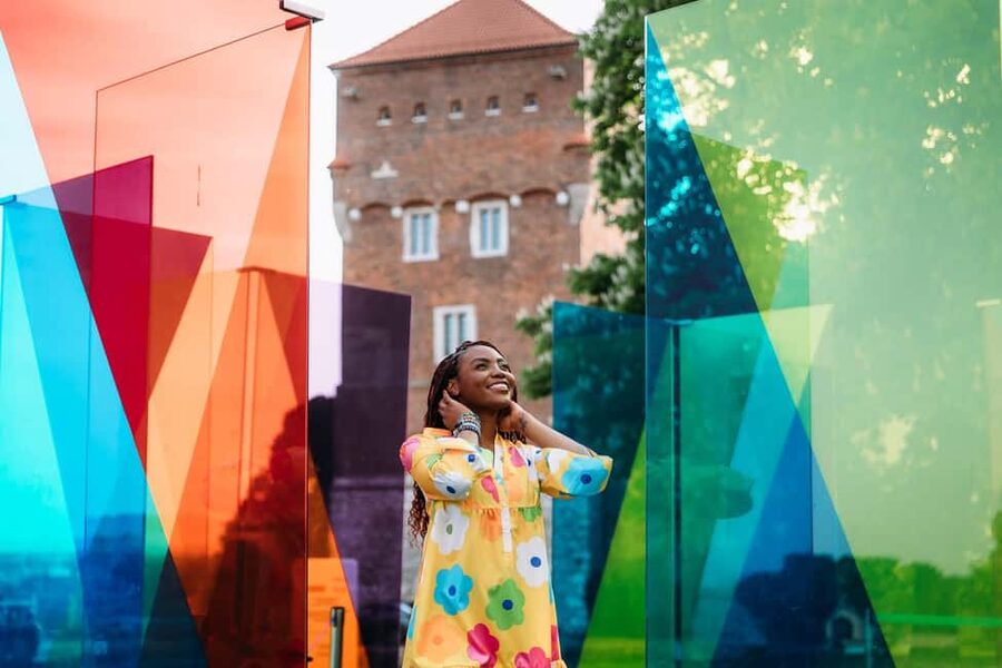 Krakow: Old Town Photoshoot with a Local Photographer - Choosing your location: how to pick the right Old Town vibe