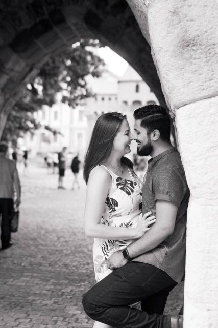 Krakow: Professional Photoshoot in the City Center - A 1-Hour Krakow Old Town Session That Feels Like a Photo Walk