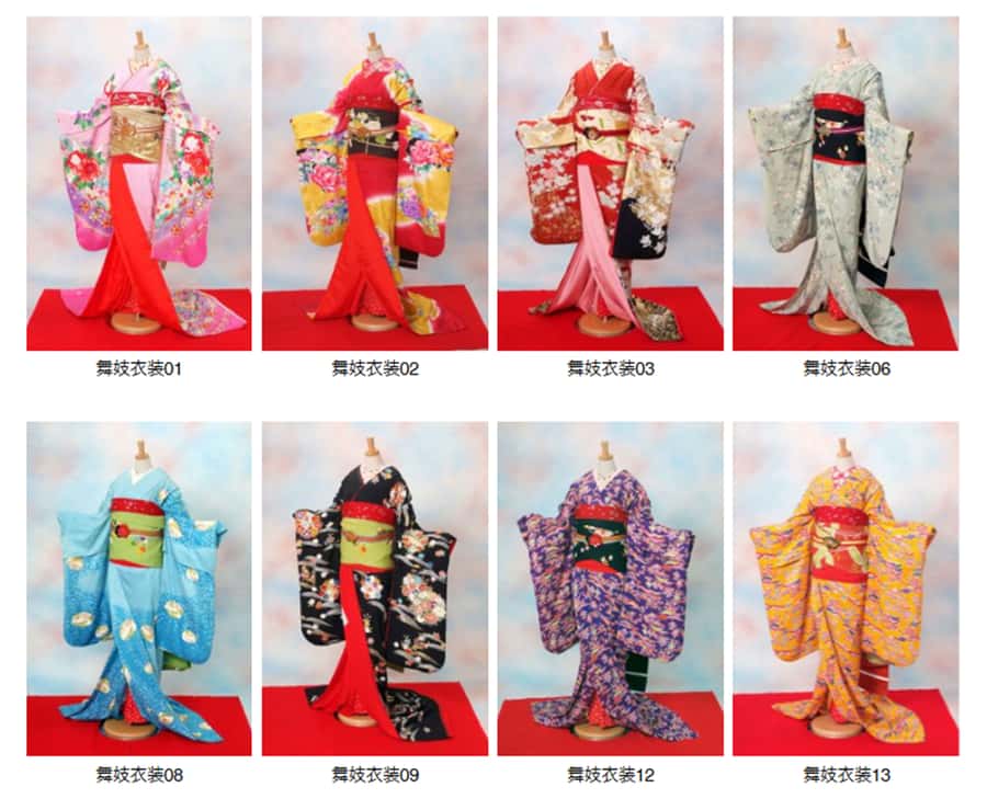 Kyoto: 2-Hour Maiko Makeover and Photo Studio Shoot - Choosing the kimono: the part that makes it feel Kyoto, not generic