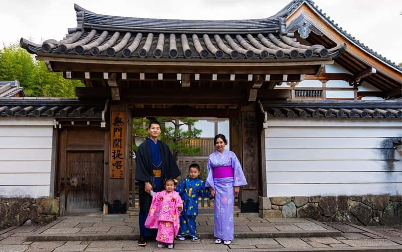 Kyoto: Private Photoshoot Experience in Arashiyama Bamboo - Practical tips to get better bamboo photos (without stress)