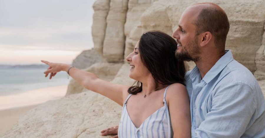Lagos: Photoshoot for couple - Meet Maria and get comfortable fast (even if you hate posing)