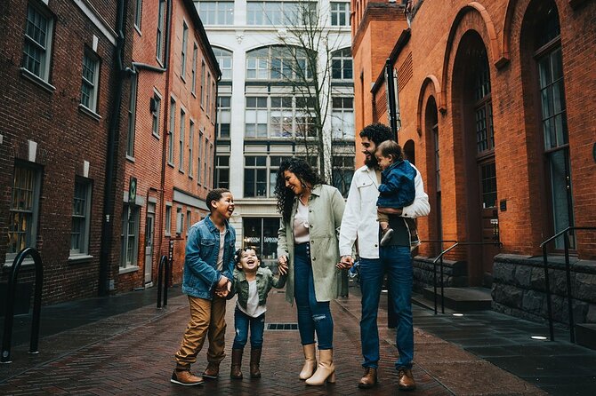 Lancaster County Photo Shoot Experience - Lancaster Photo Shoot Basics: Downtown Meets 18th-Century Charm