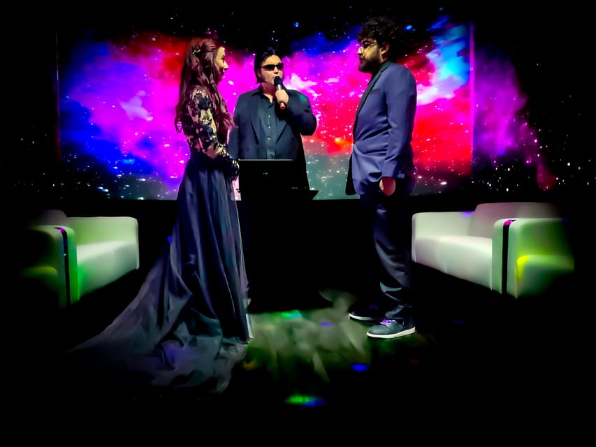 Las Vegas: Cosmic Space Wedding + Spectacular Photography - English, International Guests, and How the Ceremony Flows