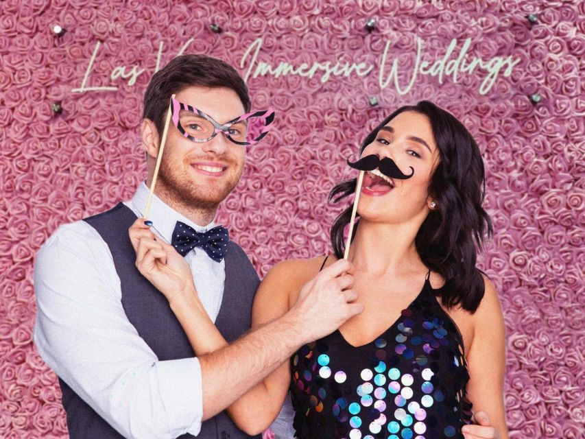 Las Vegas: Haunted House Wedding Ceremony + Photography - Seating, Comfort, and Small Details That Save Your Day