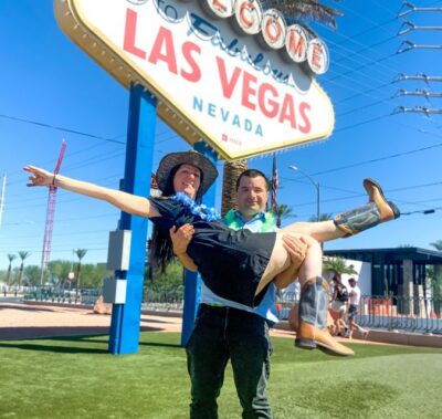 Las Vegas: Las Vegas Sign + 7 Magic Mountains + Photoshoot - Pickup and Timing Around Two Iconic Stops