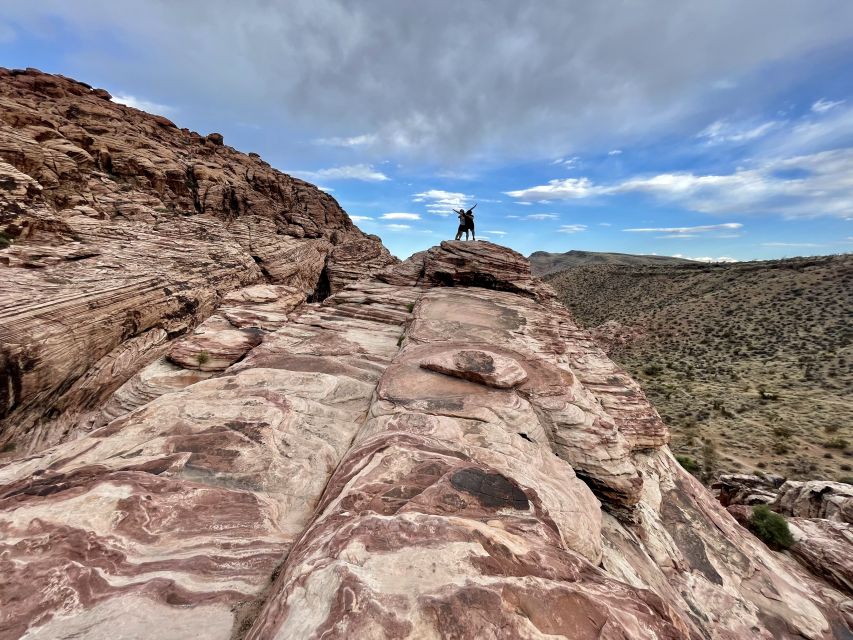 Las Vegas: Sunset Hike and Photography Tour Near Red Rock - The hike style: tailored effort, camera time, and smart pacing