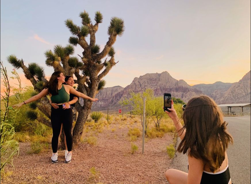 Las Vegas: Sunset Hike and Photography Tour Near Red Rock - Value for $149: what you’re really paying for