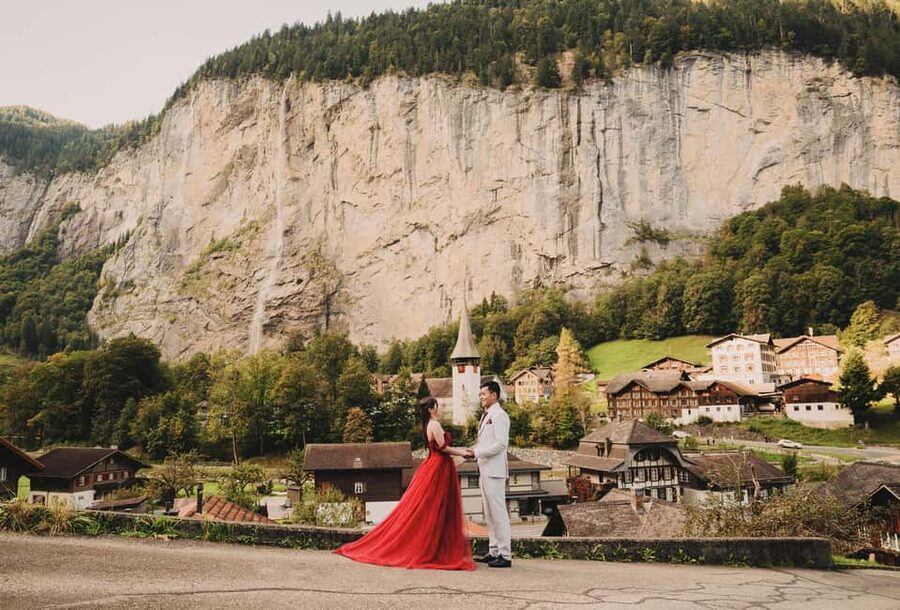 Lauterbrunnen & Wengen: Photoshoot at the best spots. - Small Rules That Keep the Shoot Smooth