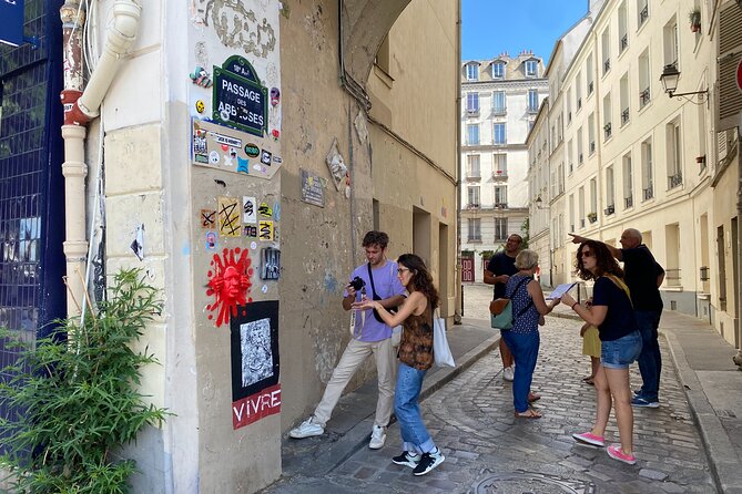 Learn the art of street photography in the heart of Montmartre! - The Parting Gift: A Small Keepsake With Big Reminder Value