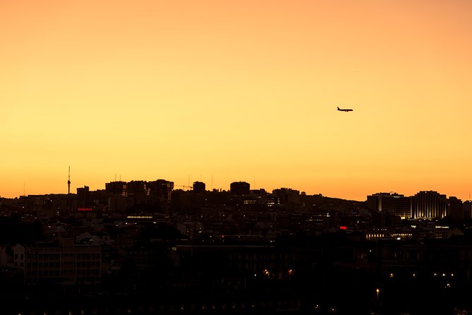 Lisbon by Night: Golden and Blue Hour Photography Walk - Miradouro da Graça: framing Lisbon’s night city look