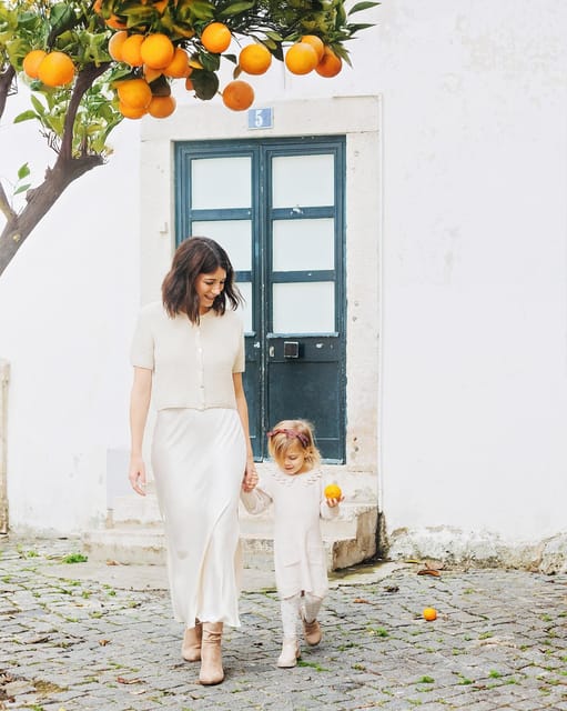 Lisbon: Capture its Charm with a Laidback Photoshoot - What to expect during the shoot (and why it feels relaxed)