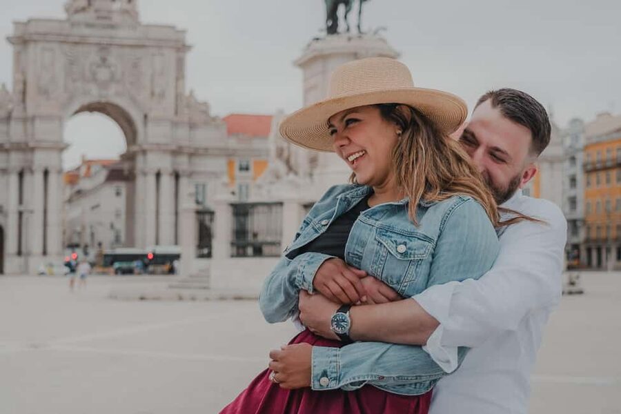 Lisbon photo shoot with a highlight video - Where You Meet: Praça do Comércio as Your Starting Line