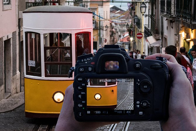 Lisbon Photography Masterclass - Private Photography Lesson - Getting started: the Portas do Sol meeting point and what to bring