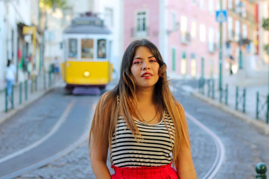 Lisbon: Photoshoot with a Professional Local Photographer - What you get back: 15 or 25 professionally edited photos