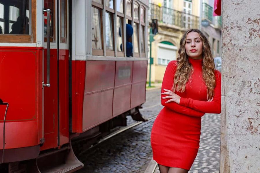 Lisbon: Photoshoot with a Professional Local Photographer - The Tram 28 stop: how to get the famous yellow train in your photos