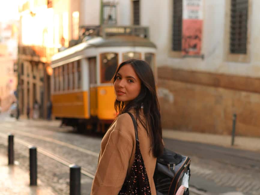 Lisbon: Private Photoshoot at Iconic Spots & Edited Photos - Private Photoshoot With Paula: Why It Feels Less Awkward