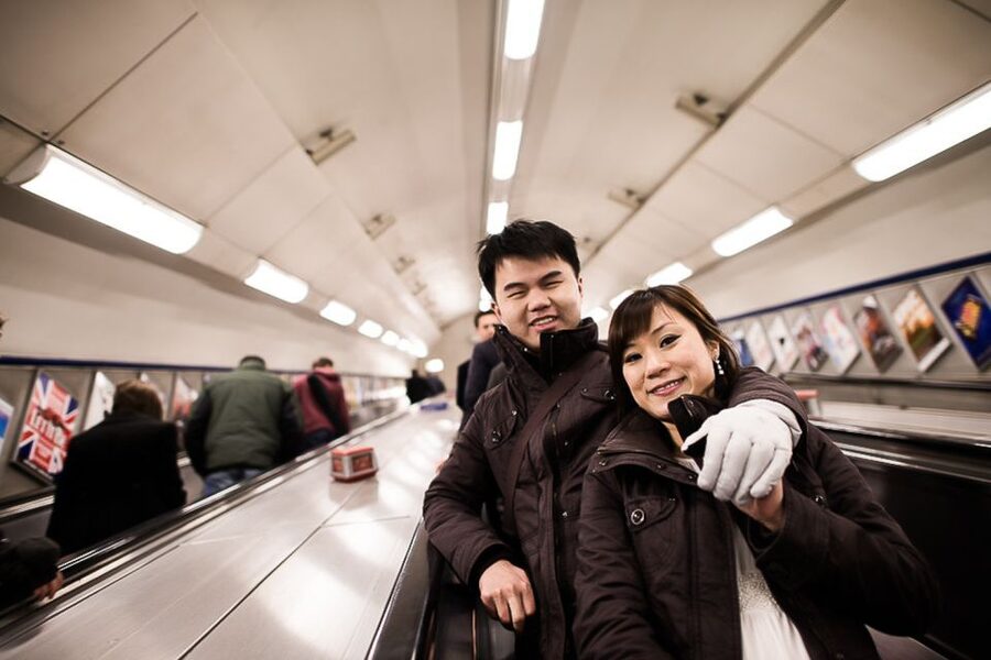 London 1- or 2-Hour Professional Photo Shoot - What You Get After: Digital Photos, Online Gallery, and a Slideshow