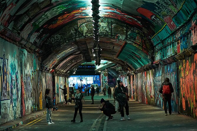 London Creative Photography Tour - Covent Garden and Charing Cross: street photography that feels like London